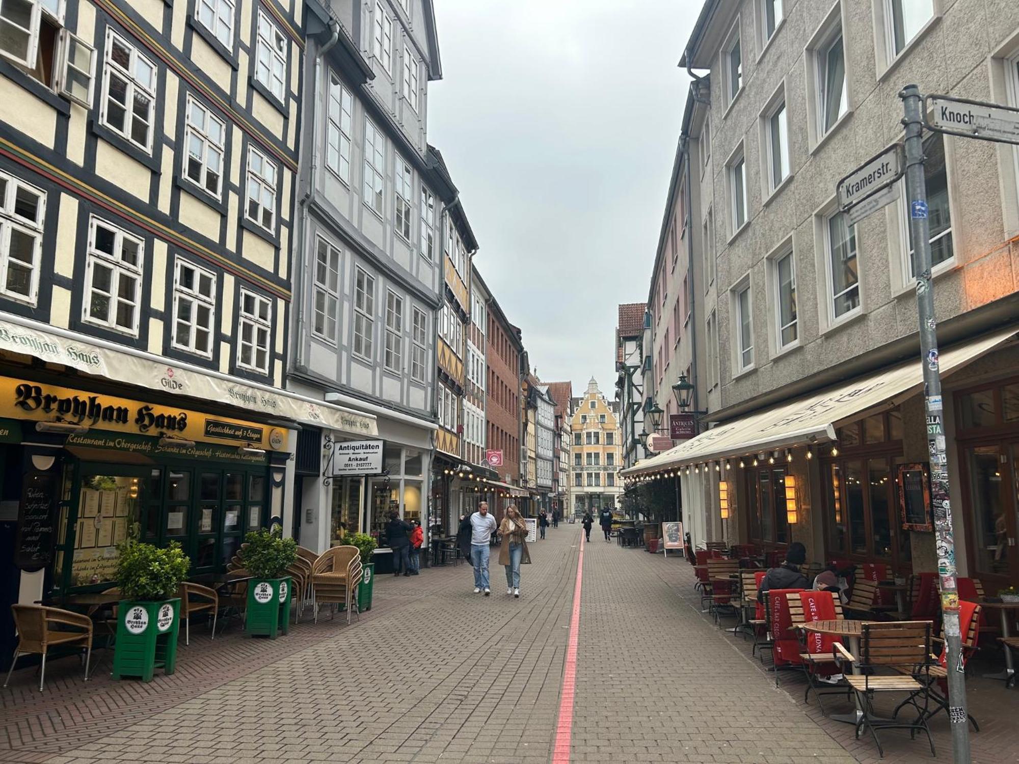 Eich-Penthouse, Zentral Am Stadtwald Mit Ausblick Ueber Die Stadt, 24H Self Check-In, Netflix, Disneyplus Hanover Exterior photo