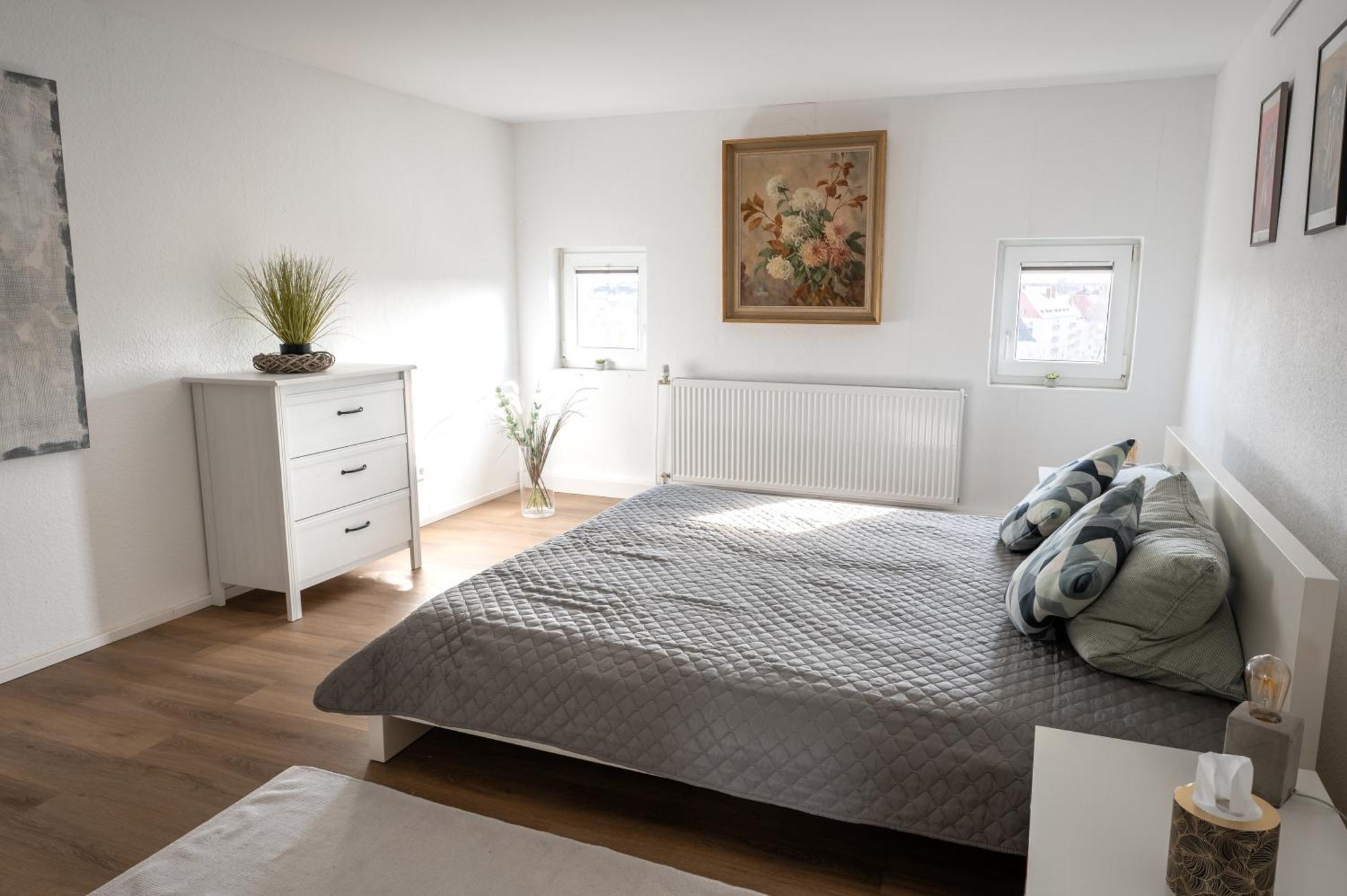 Eich-Penthouse, Zentral Am Stadtwald Mit Ausblick Ueber Die Stadt, 24H Self Check-In, Netflix, Disneyplus Hanover Exterior photo