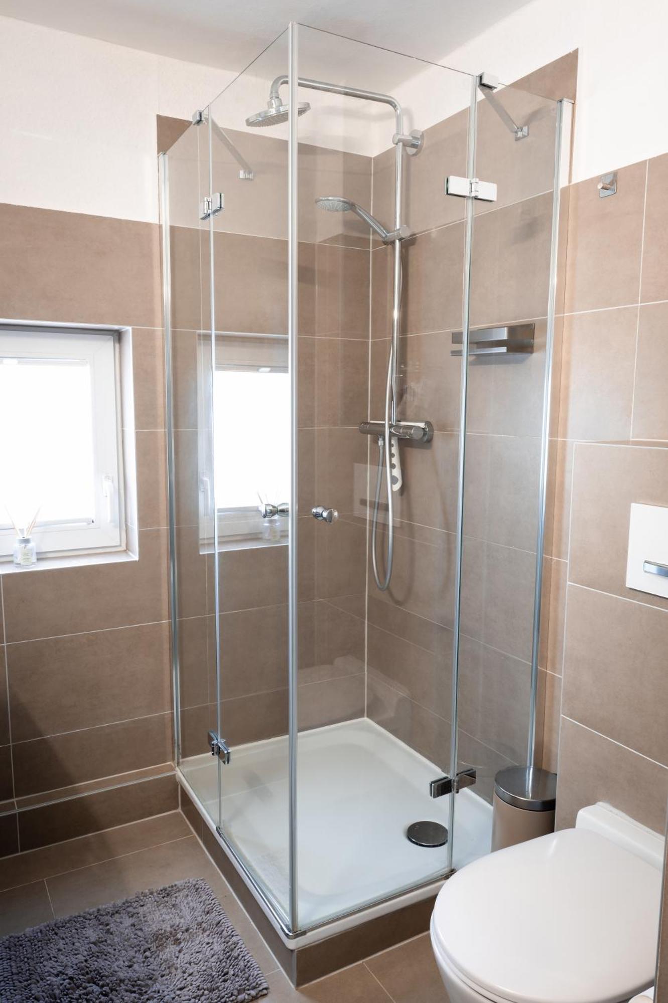 Eich-Penthouse, Zentral Am Stadtwald Mit Ausblick Ueber Die Stadt, 24H Self Check-In, Netflix, Disneyplus Hanover Exterior photo